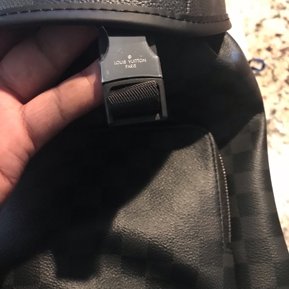Louis Vuitton Zack Backpack - Picture 3 of 3